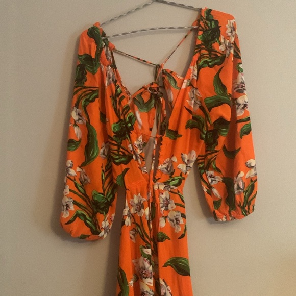 Zara Vibrant Orange Long Sleeve Dress. Vacation Ready - Preloved - Picture 14 of 16